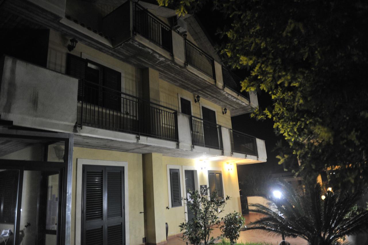 מסקלי B&B Villa San Leonardo מראה חיצוני תמונה